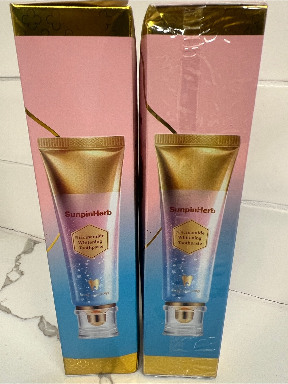 Niacinamide Whitening Toothpaste - Pink/Blue - Picture 5 of 7